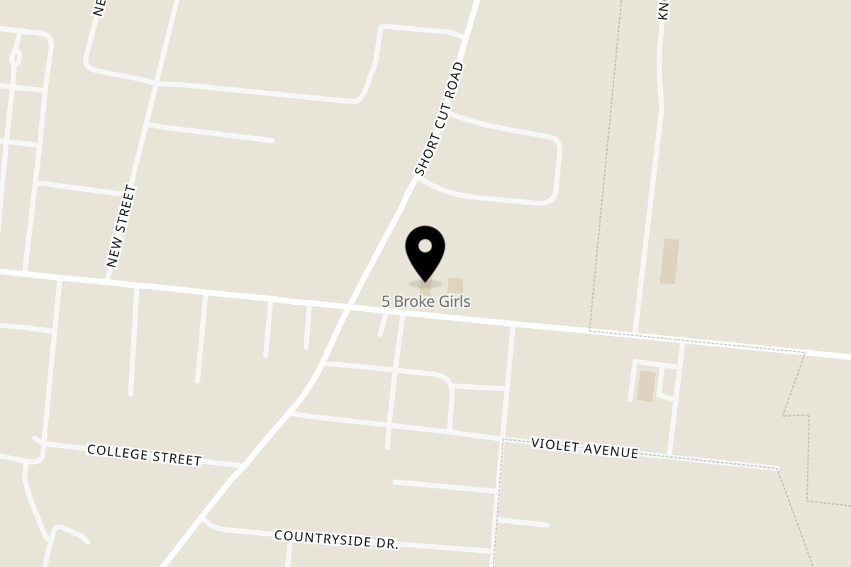 Map showing the location of 5 Broke Girls on 904 E Main St in Horse Cave